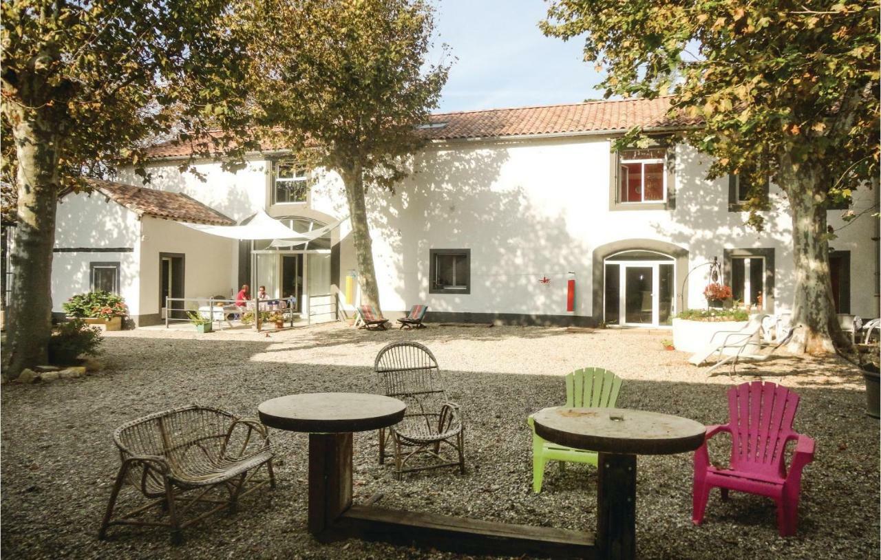 2 Bedroom Amazing Home In Narbonne Eksteriør billede