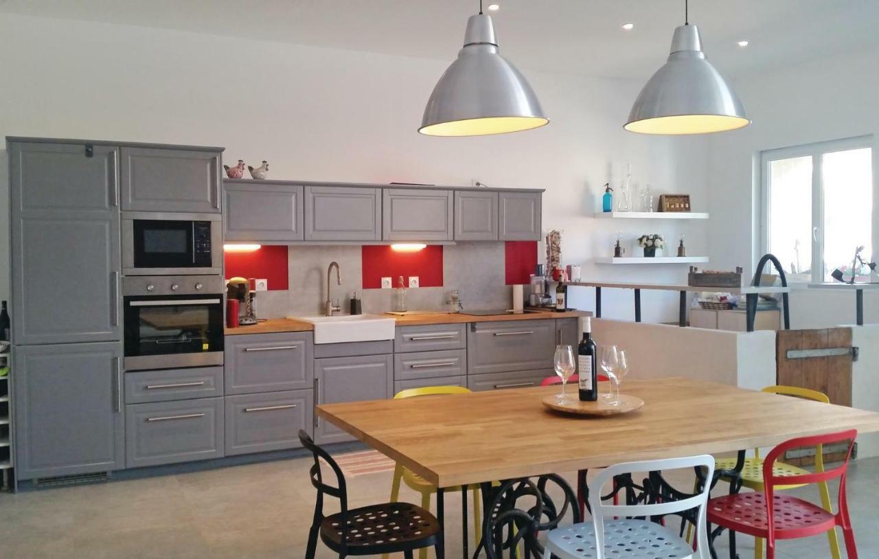 2 Bedroom Amazing Home In Narbonne Eksteriør billede